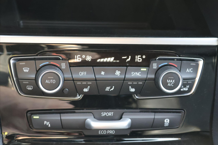 BMW Řada 2 1,5 216d Automat CZ Kůže LED