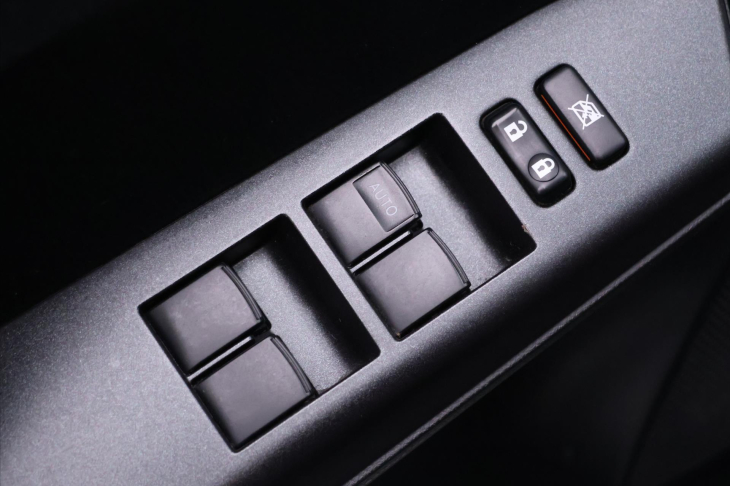 Toyota RAV4 2,5 Hybrid 114kW e-CVT 4WD CZ