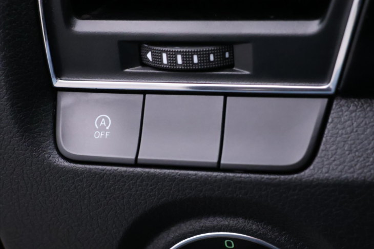 Škoda Fabia 1,4 TDI 77kW Style CZ