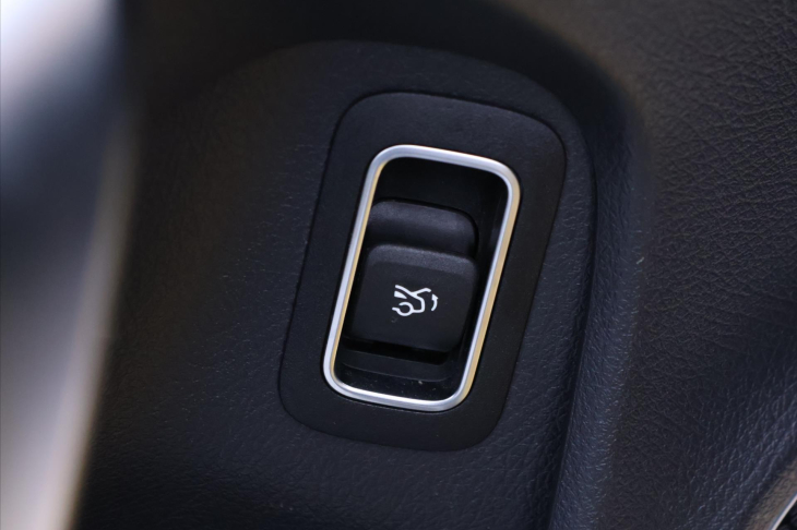 Mercedes-Benz CLA 2,0 220d 140kW AMG CZ DPH