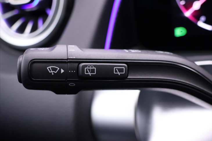 Mercedes-Benz GLB 2,0 200d 4Matic AMG Premium