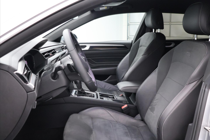 Volkswagen Arteon Shooting Brake 2,0 TDI R-line DSG CZ DPH