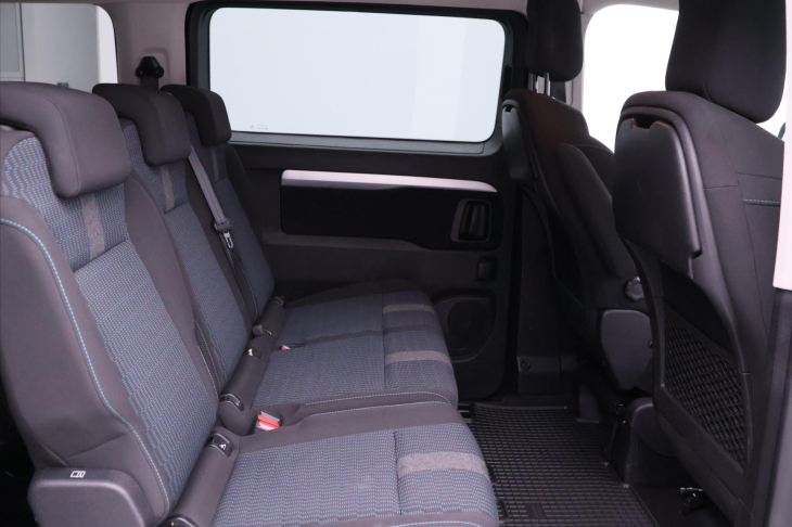 Peugeot Traveller 2,0 HDi 106kW CZ L2 8-Míst DPH