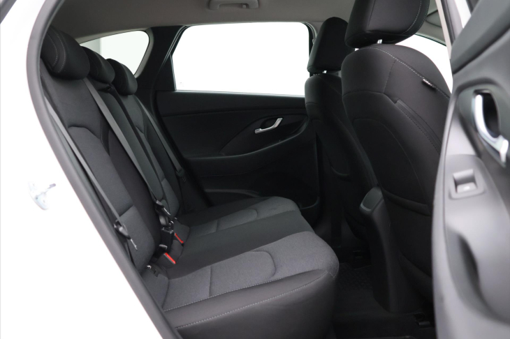 Hyundai i30 1,5 T-GDI Mild Hyb Smart