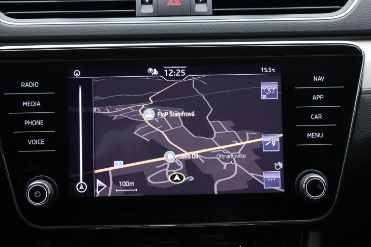 Škoda Superb 2,0 TDI 110kW Style DSG CZ DPH