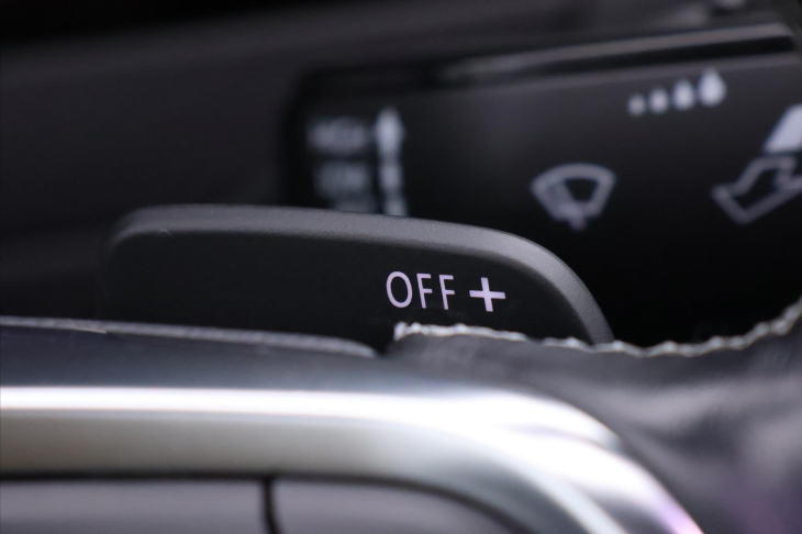 Volkswagen Arteon 2,0 TSI 140kW DSG R-Line