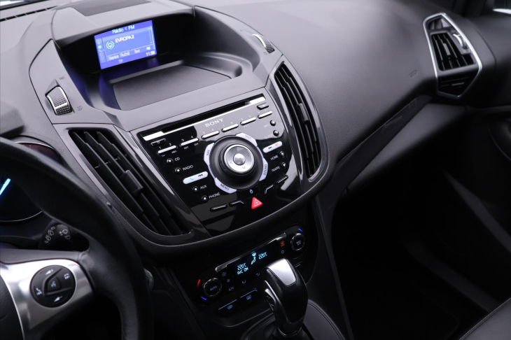 Ford Kuga 2,0 TDCi 120kW 4x4 Titanium