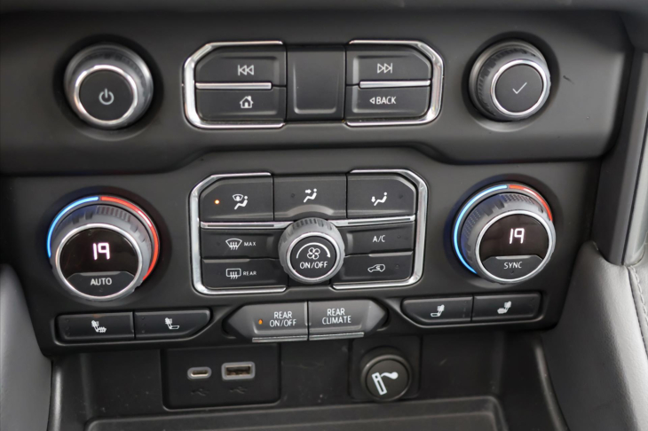 Chevrolet Tahoe 5.3 V8 Z71 265kW DPH