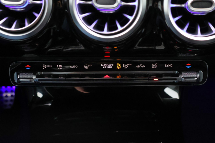 Mercedes-Benz CLA 2,0 220d 140kW AMG CZ DPH