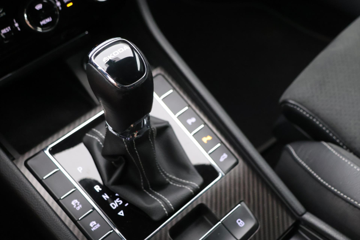 Škoda Superb 2,0 TSI DSG CZ Sportline DPH