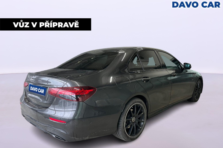 Mercedes-Benz Třídy E 2,0 220D 147KW AMG NIGHT PAKET