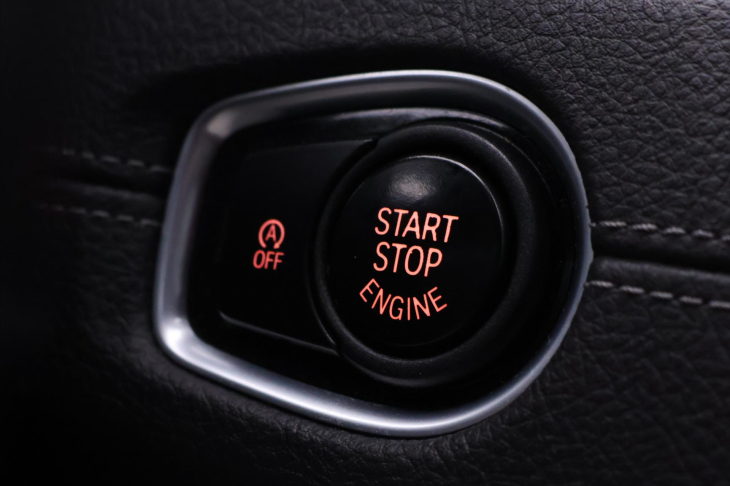 BMW Řada 2 2,0 225ia 170kW xDrive Sport