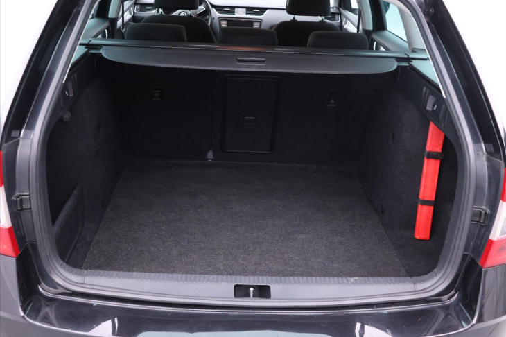 Škoda Octavia 1,6 TDI 85kW Ambition Fresh CZ