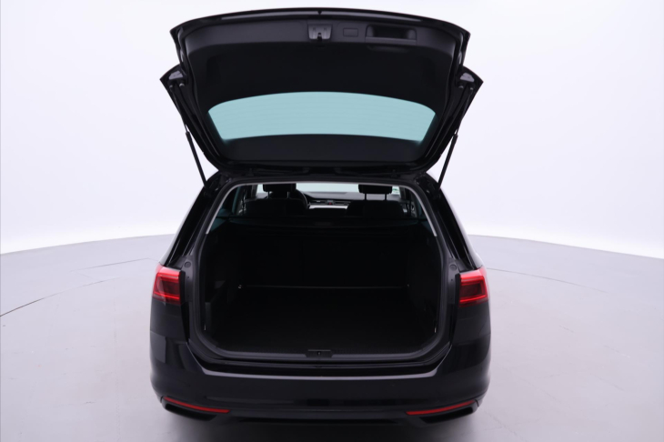 Volkswagen Passat 2,0 TDI 110kW DSG Matrix Virtual