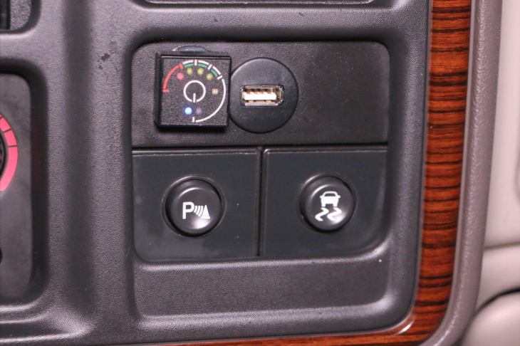 Cadillac Escalade 6,0 V8 257kW Automat Platinum
