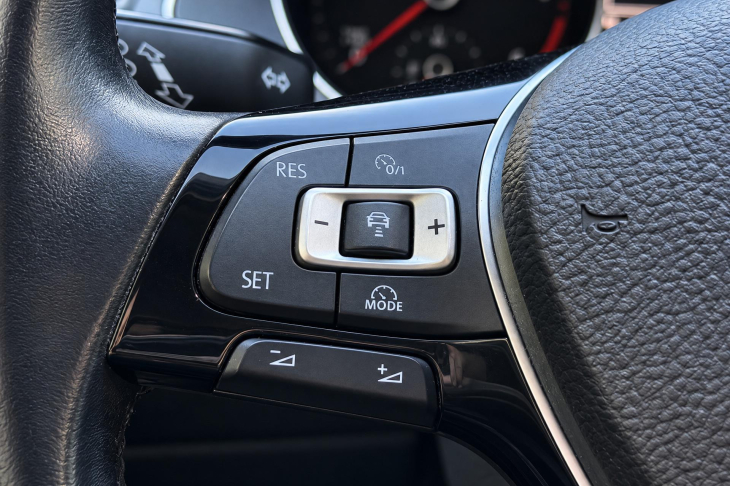 Volkswagen Passat 2,0 TDI 110kW Comfortline Navi