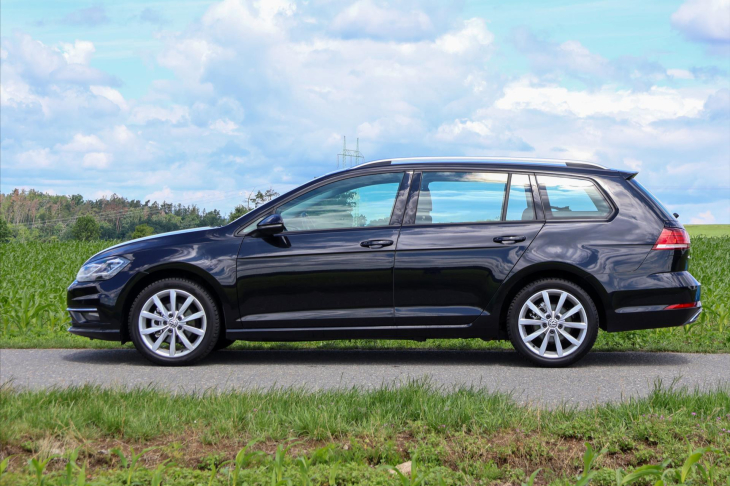 Volkswagen Golf 1,0 TSI 81kW CZ Comfort LED