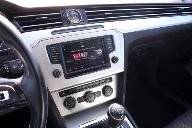 Volkswagen Passat 2.0 TDI 110kW Comfortline