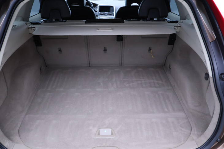 Volvo XC60 2,4 D3 120kW AWD AT Summum