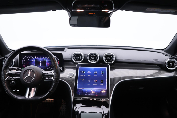 Mercedes-Benz Třídy C 2,0 4MATIC A9 190kW CZ DPH 300