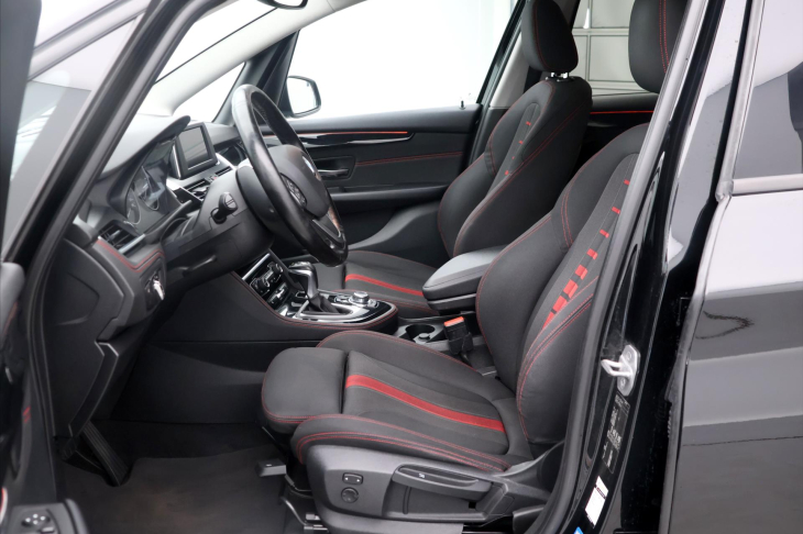 BMW Řada 2 2,0 218d Aut GrandTourer 7Míst