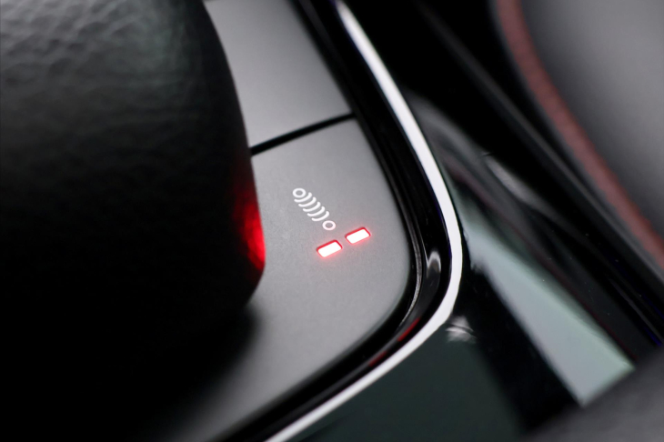 Mercedes-Benz CLA 2,0 35 AMG 225kW 4MATIC CZ