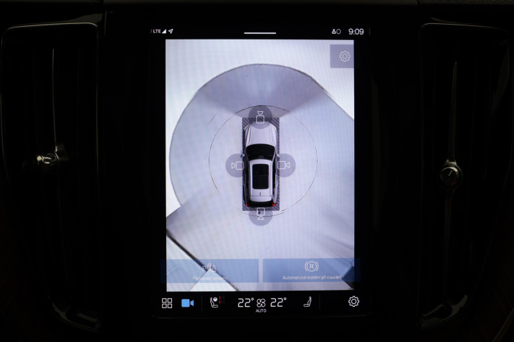 Volvo XC60 2,0 B5 AWD 184kw Ultra Dark