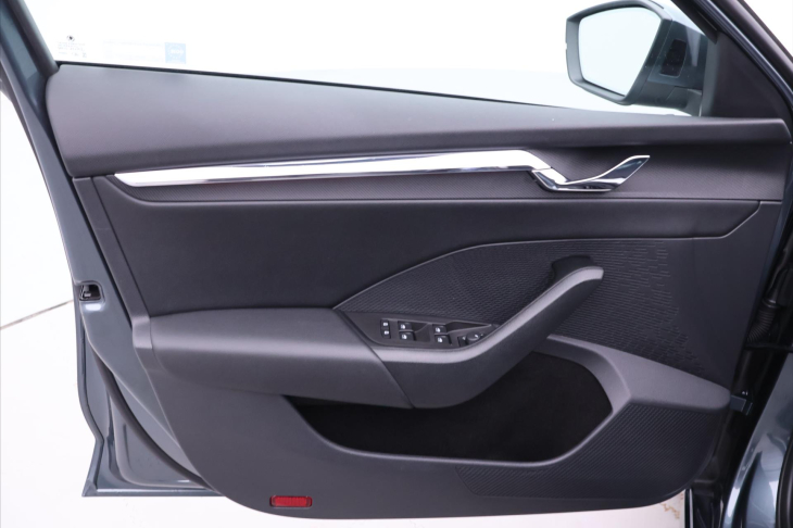 Škoda Octavia 2,0 TDI DSG Style CZ 1.Maj DPH