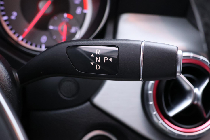 Mercedes-Benz CLA 2,0 250 160kW 4M AMG Sport SB