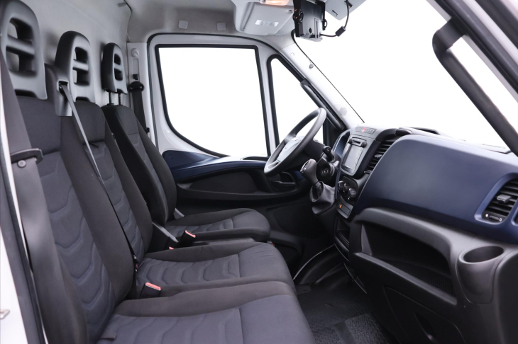 Iveco Daily 2,3 HPT Hi-Matic Maxi DPH