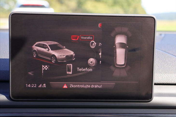 Audi A4 2,0 TDI 110kW Sport Navi Xenon