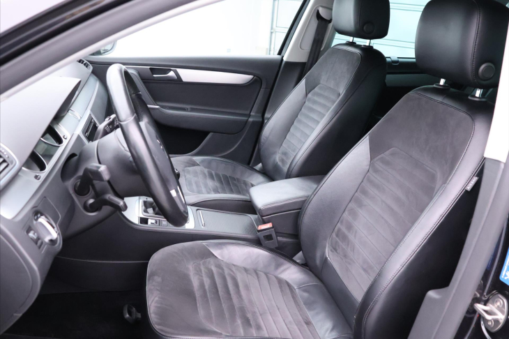 Volkswagen Passat 1,4 TSI 90kW Highline 1.Maj.