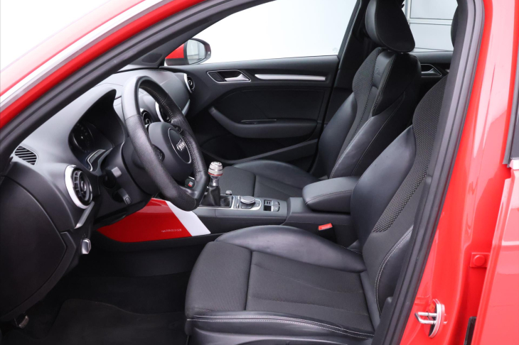 Audi A3 2,0 TDI 110kW Quattro CZ