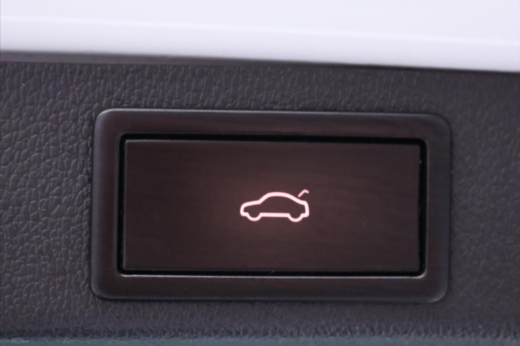 Škoda Octavia 2,0 TDI 110kW 1.Maj Xenon Navi