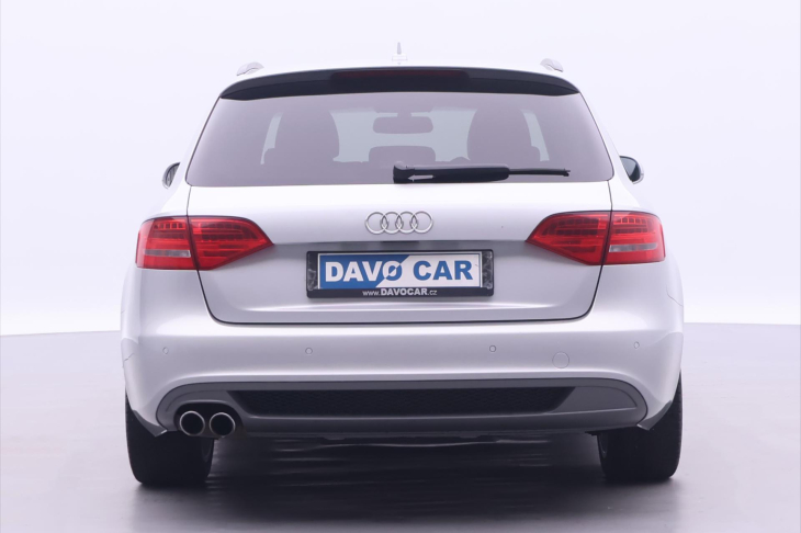 Audi A4 2,0 TDI 105kW S-line Navi Xenon