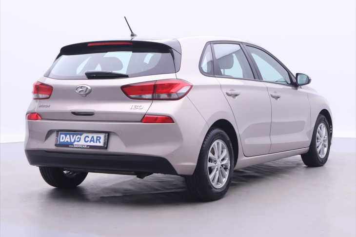 Hyundai i30 1,4 CVVT 73kW Klima CZ