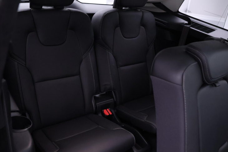 Volvo XC90 2,0 B5 AWD Ultimate Dark 7-Míst