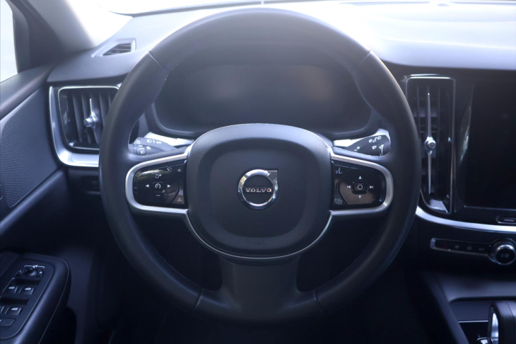 Volvo V60 2,0 B4 AWD Cross Country DPH