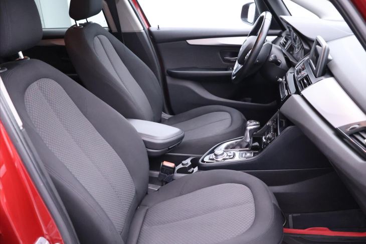 BMW Řada 2 1,5 218i 100kW Automat CZ LED