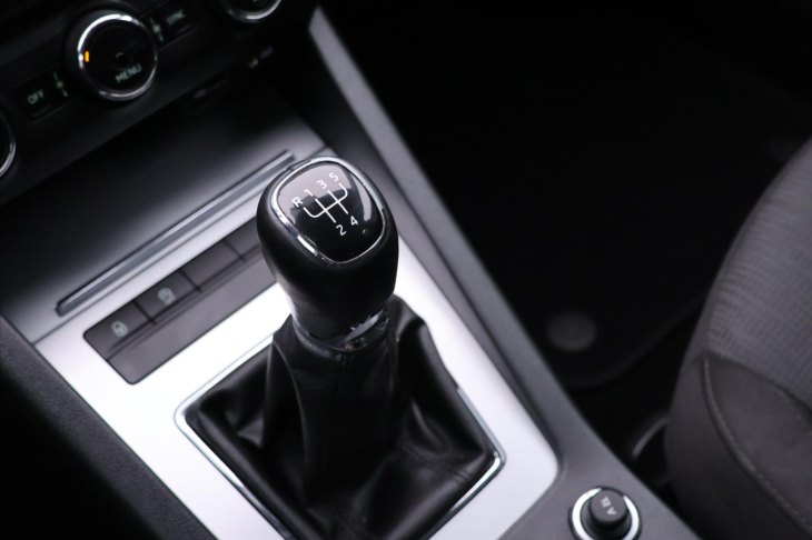 Škoda Octavia 1,6 TDI 81kW Style CZ Aut.klima