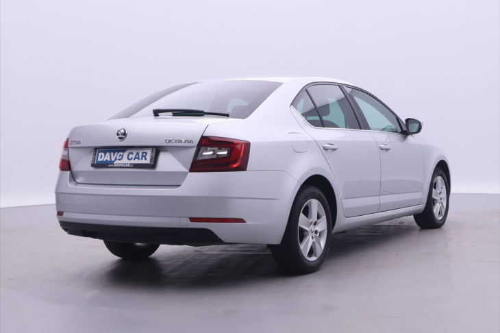 Škoda Octavia 1,6 TDI 85kW DSG CZ Style DPH