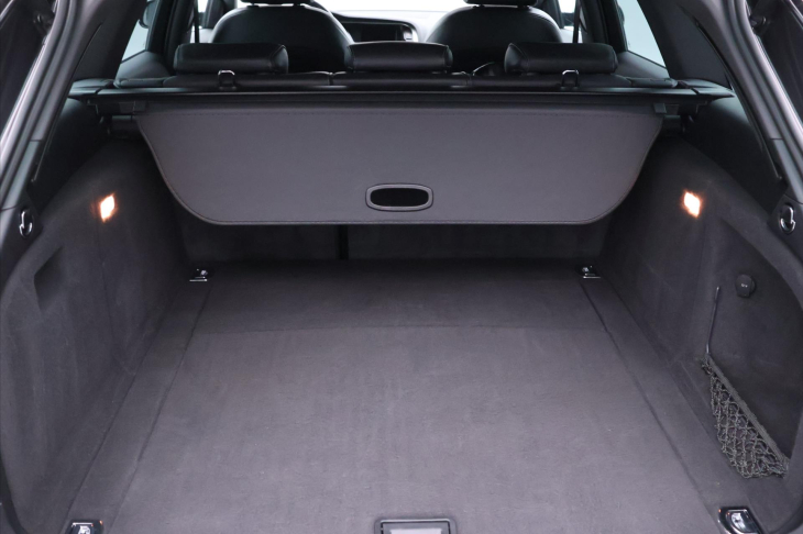 Audi A4 3,0 TDI 180kW S-Line quattro