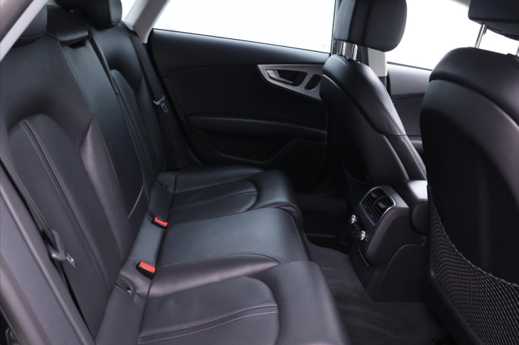 Audi A7 3,0 TDI 230kW CZ 4x4 Aut. Xenon