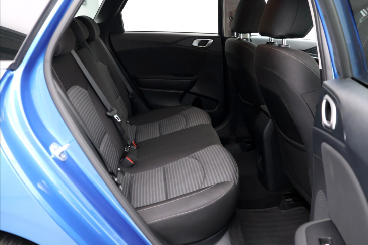 Kia Ceed 1,5 118 kW T-GDI CZ Zaruka LED