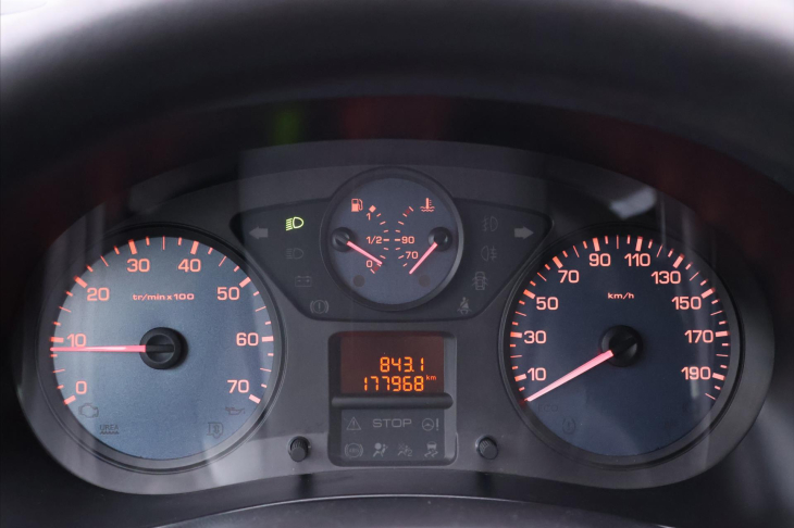 Peugeot Partner 1,6 HDI 68kW Tepee CZ 1.Maj.