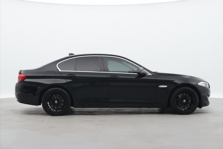 BMW Řada 5 3,0 530d 190kW xDrive Aut. CZ