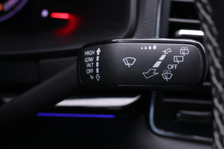 Škoda Karoq 1,5 TSI DSG Sportline Virtual