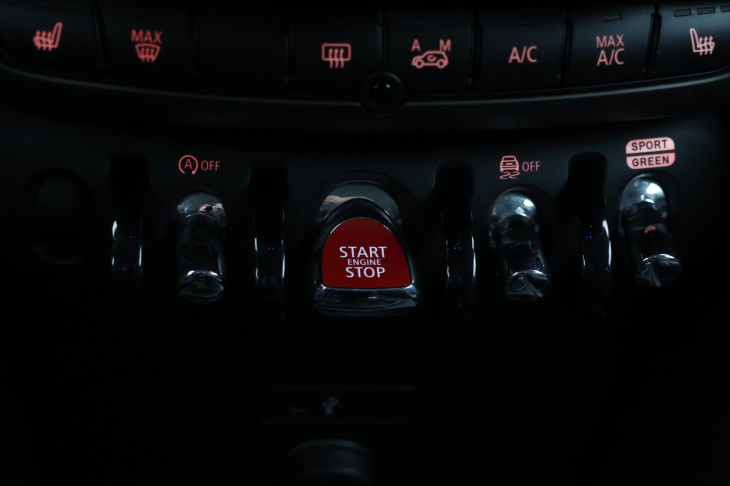Mini Countryman 1,5 100kW CZ Tempomat DPH