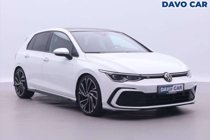 Volkswagen Golf 1,5 TSI R-Line Virtual LED