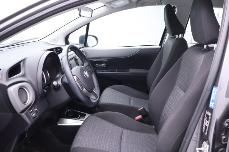 Toyota Yaris 1,0 VVTi Edition 1.Maj Serv.kn